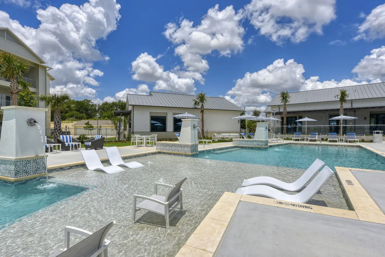 Tacara Dove Creek
