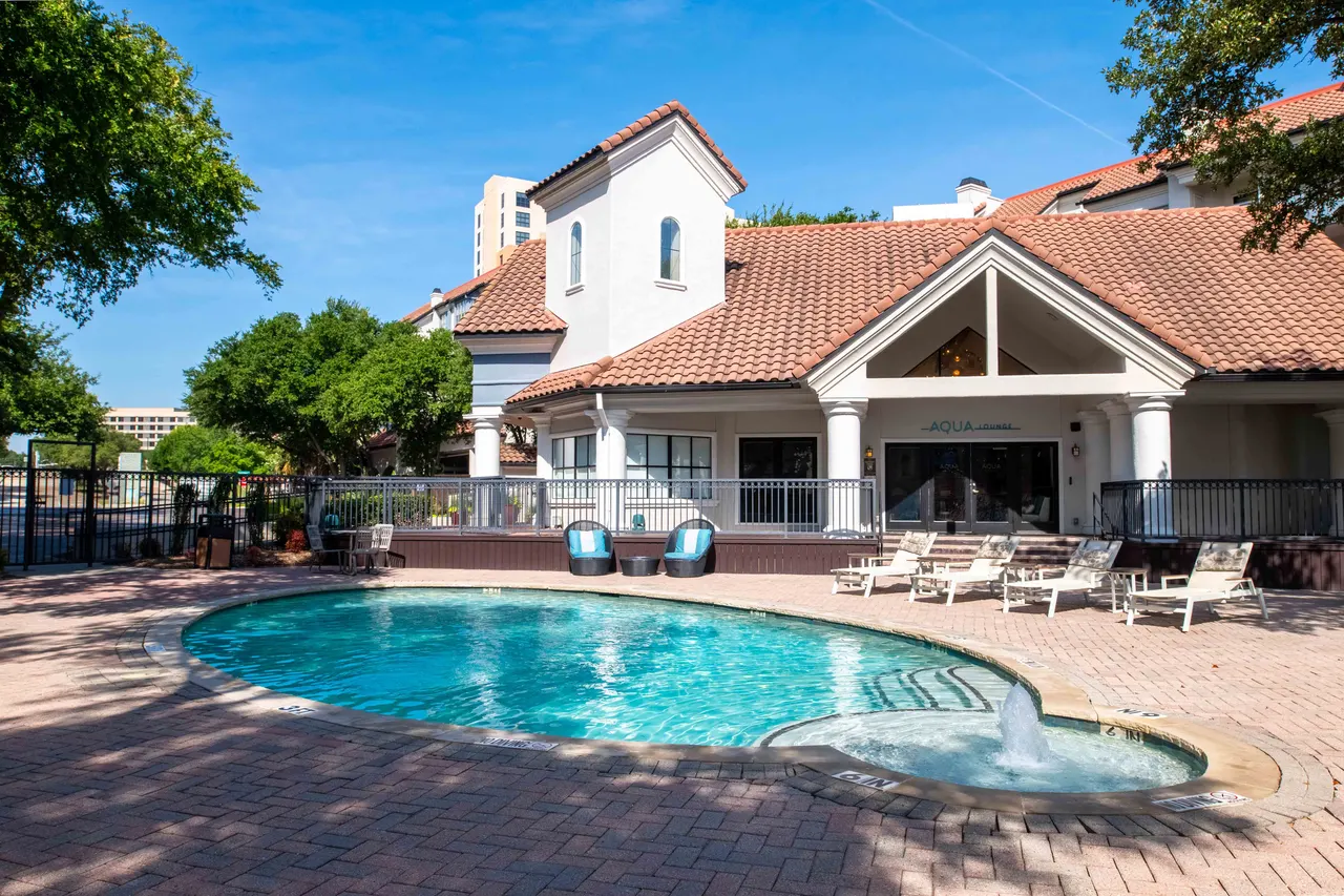 The Shores At Las Colinas Apartments