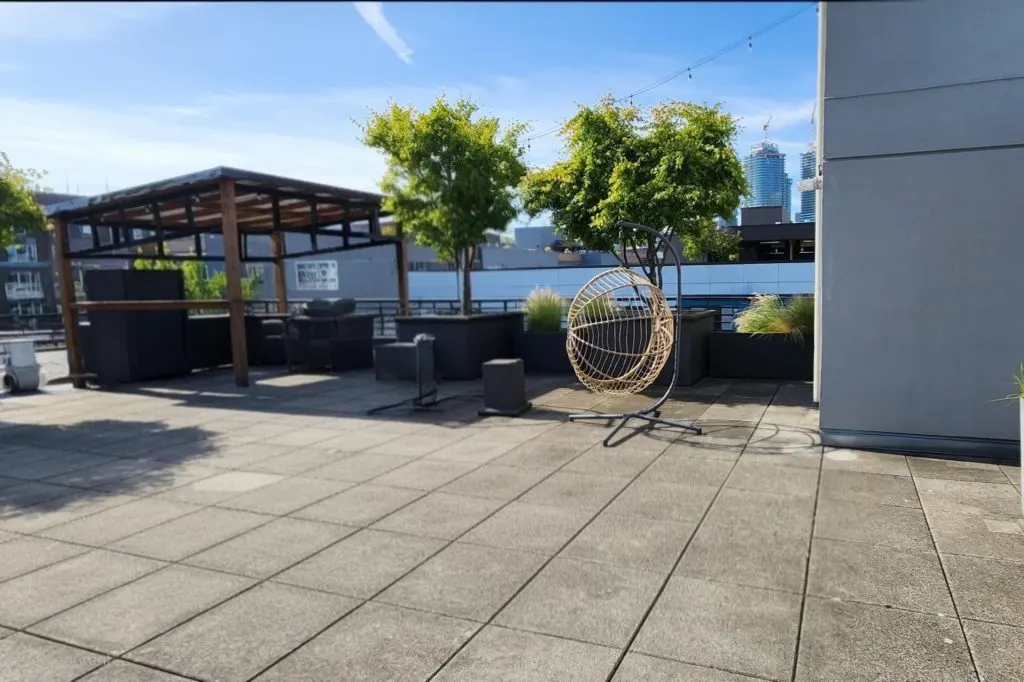 Mercer View Apartments