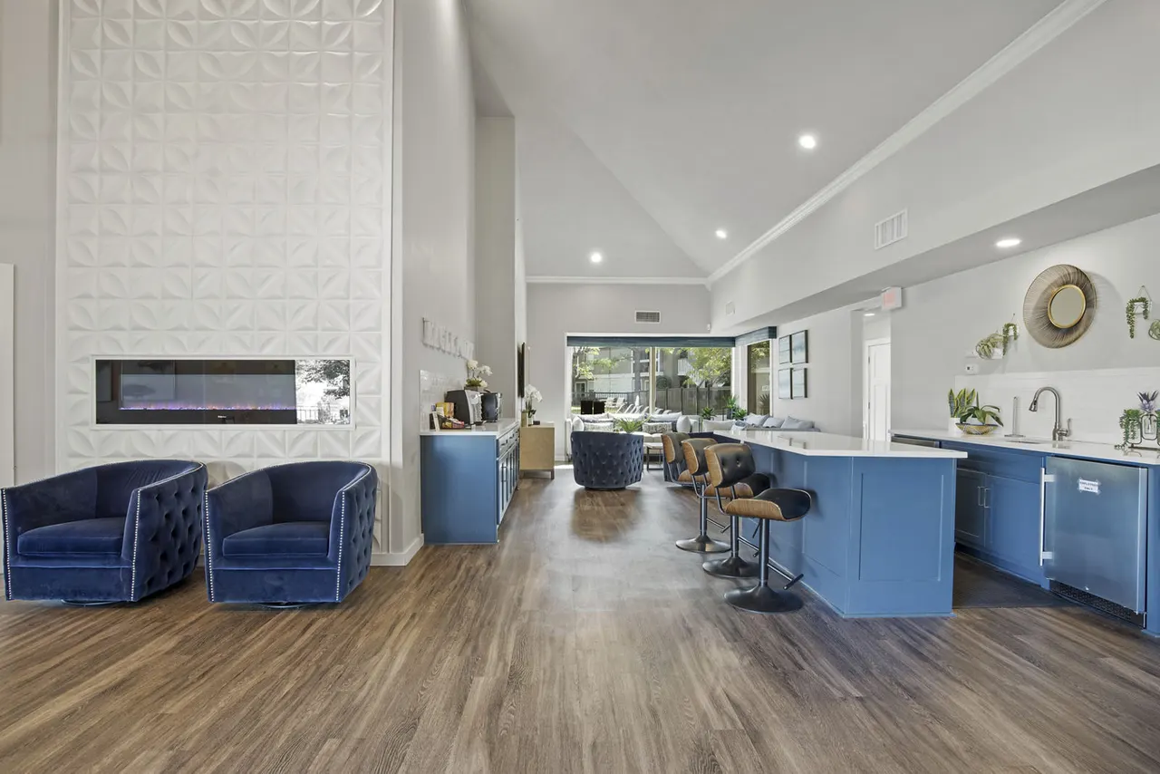 Eagle Point Apartments