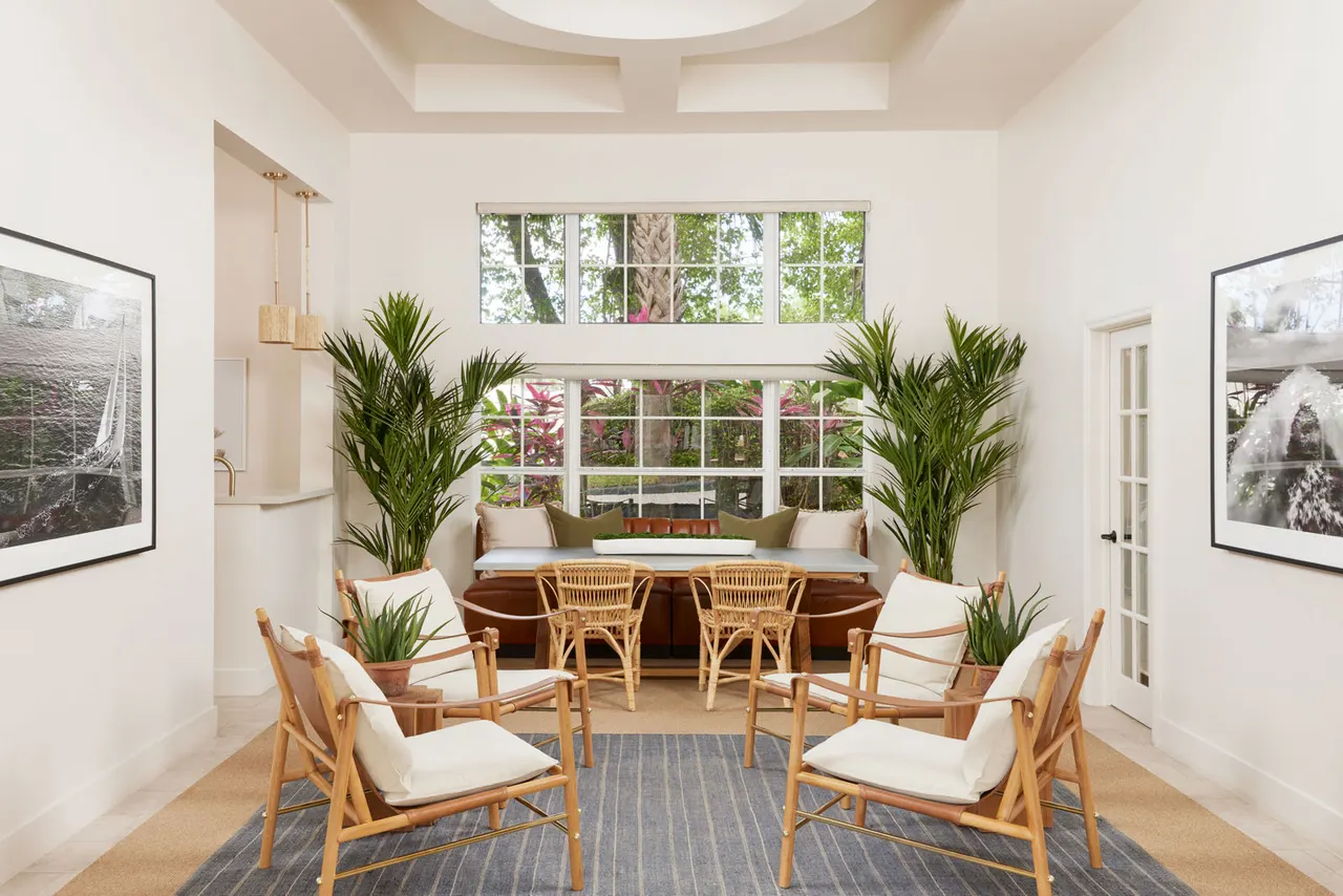 New River Cove Apartments