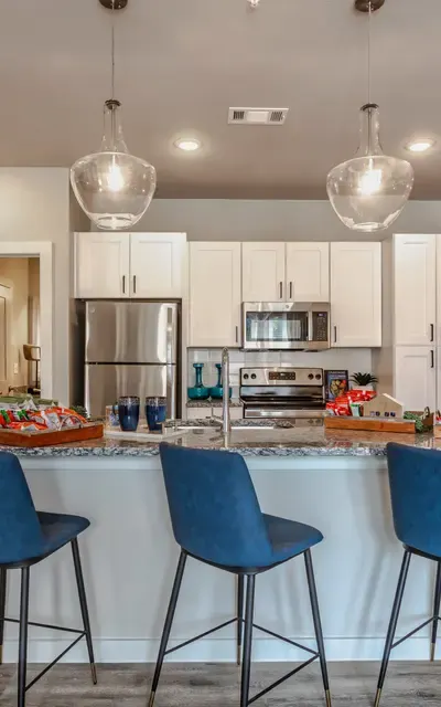 Neuhaus Lake Worth Apartments