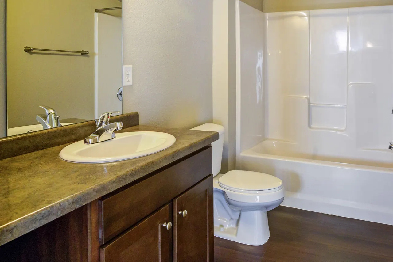South Ridge Apartments