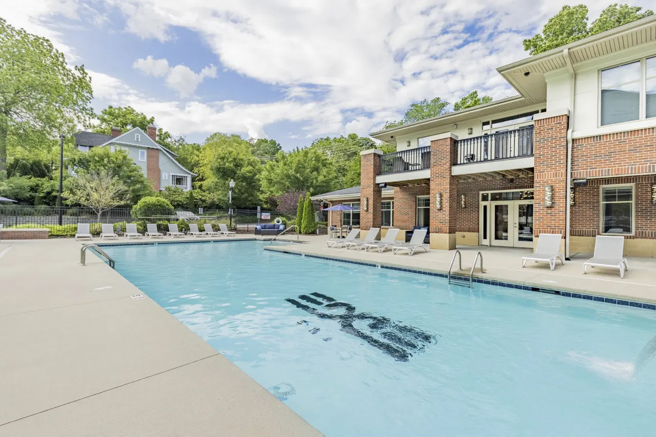 Edge Flats Apartments