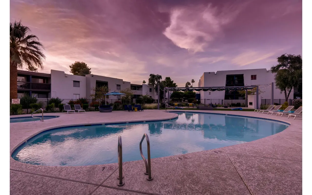 Camellero Apartments