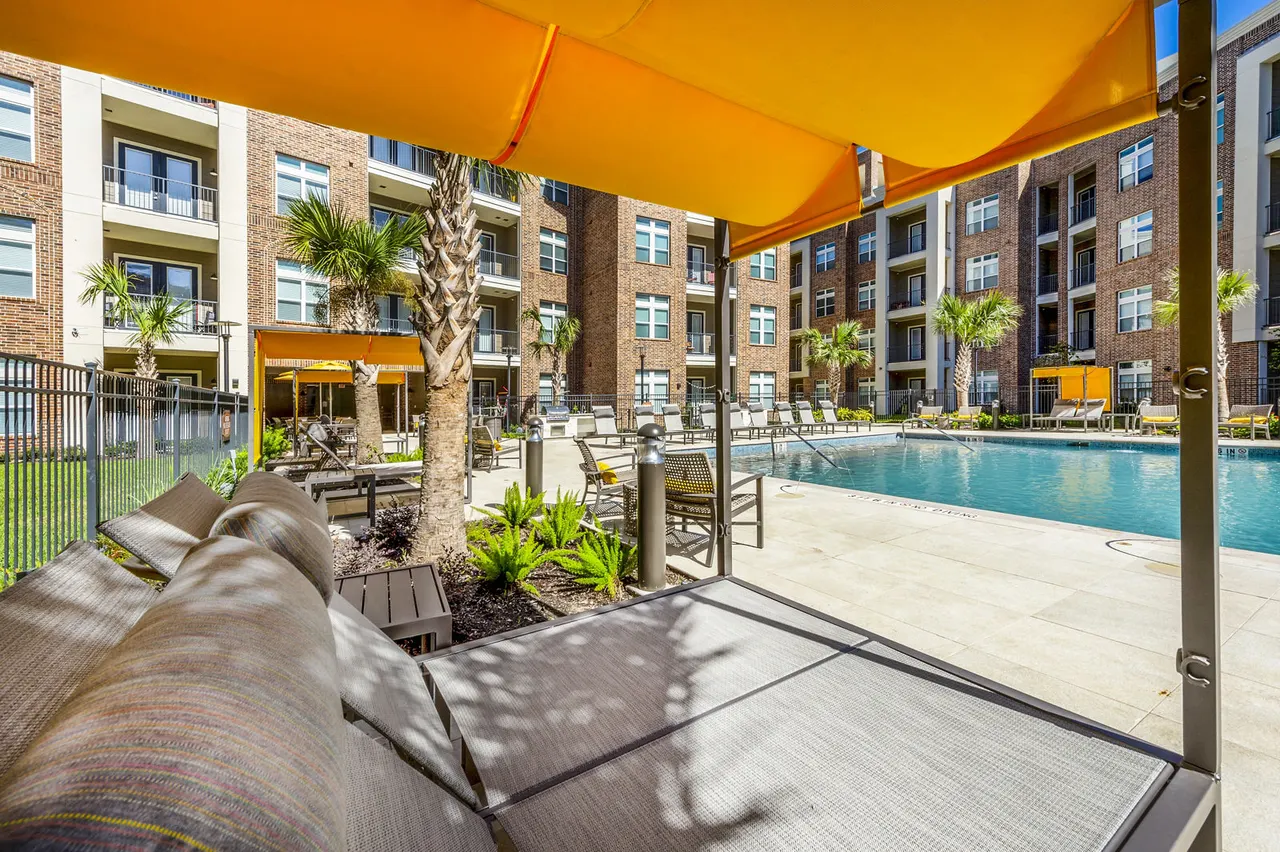 Hardy Yards Apartment Homes