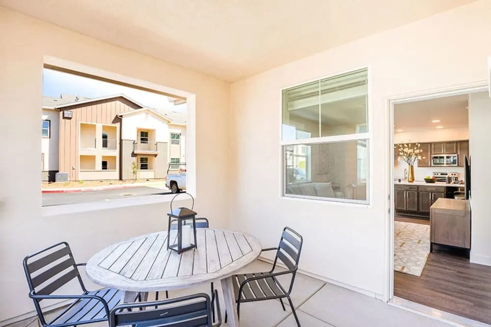 Eaton Ranch Apartments