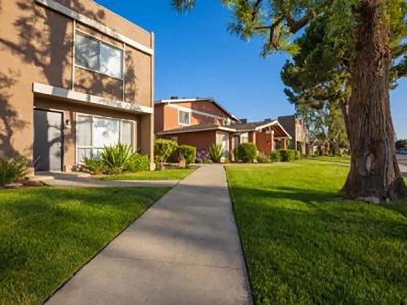 Autumn Glen Apartments