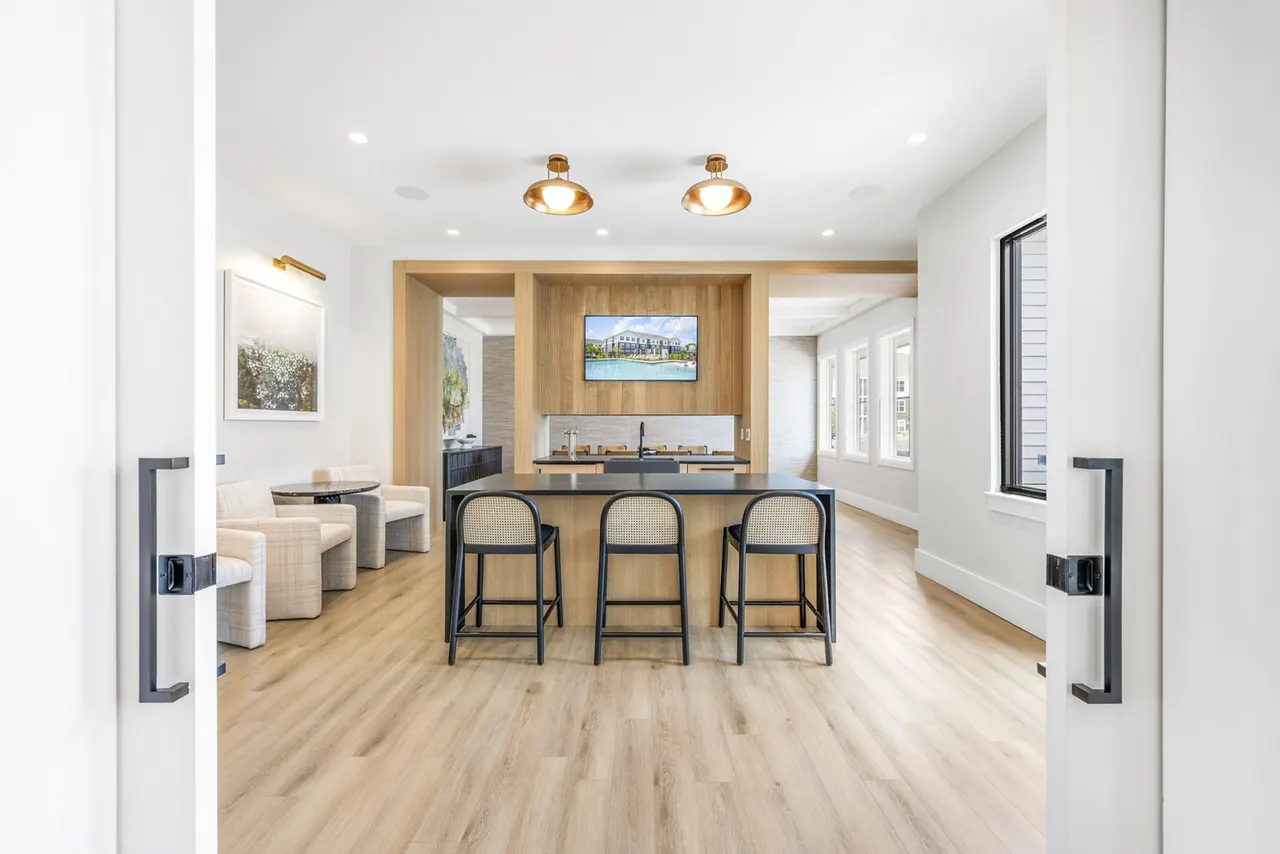 Alta Oak and Pine