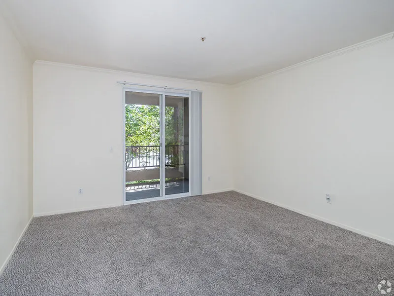 Crocker Oaks Apartments