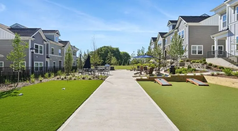 Avery Place
