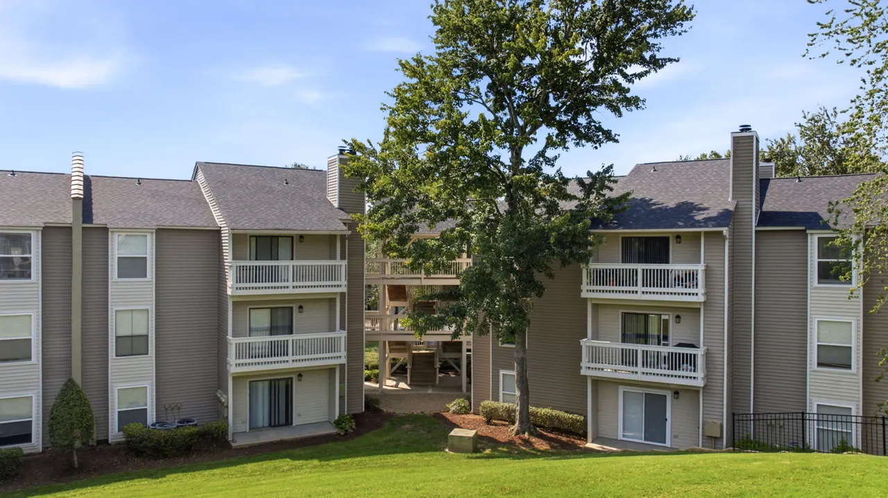 Sardis Place at Matthews by Cortland
