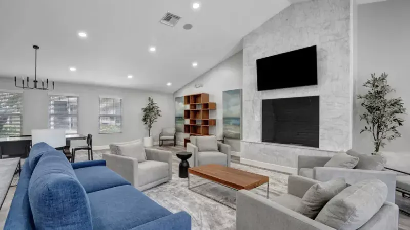 Signal Pointe Apartment Homes