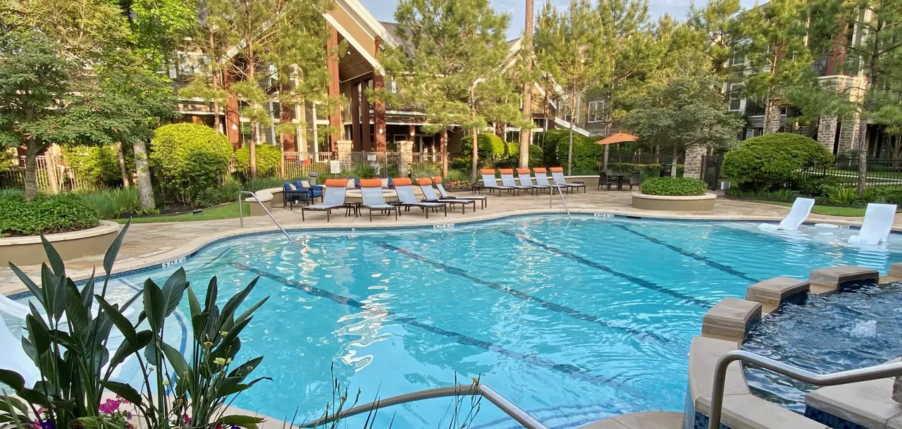 The Woodlands Lodge Apartments in Woodlands, TX