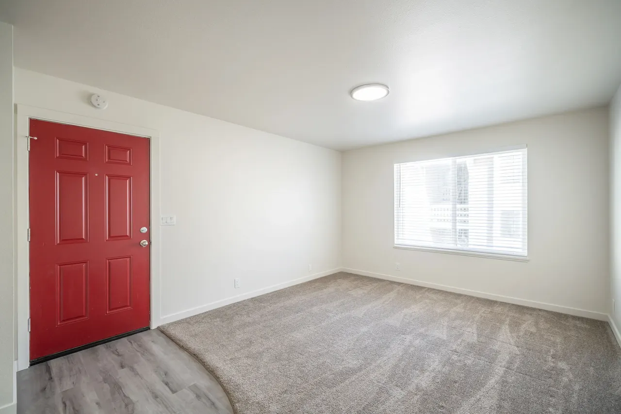 Summit Apartments