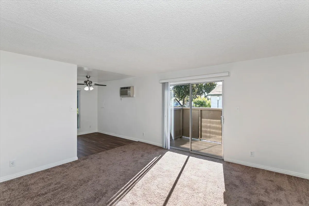 16205 Woodruff Apartments