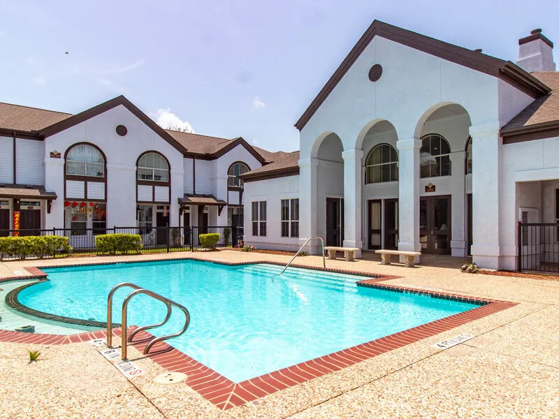 The Summit at Benavides Park Apartments