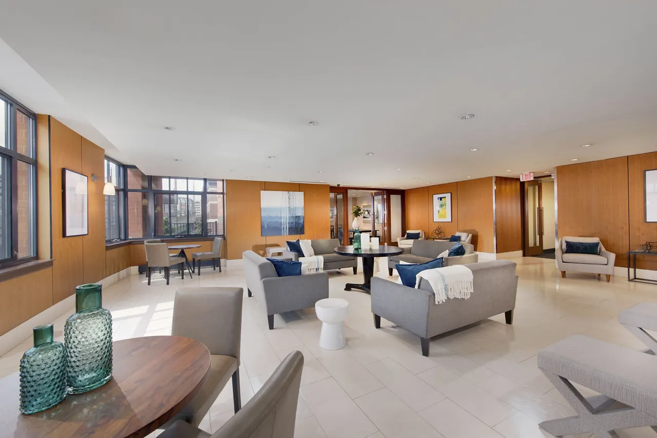The Washington Intern Housing Network