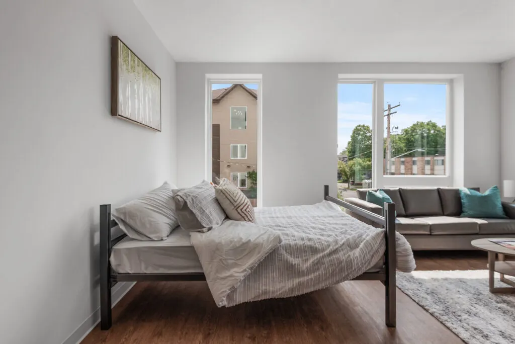 SoPHI Apartments