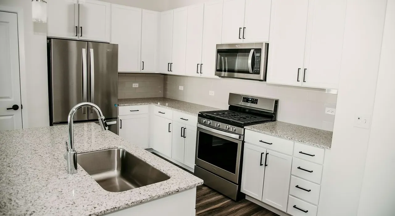 The 450 Apartments