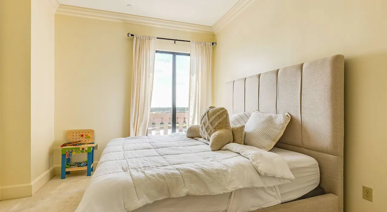 Veranda Club Apartments