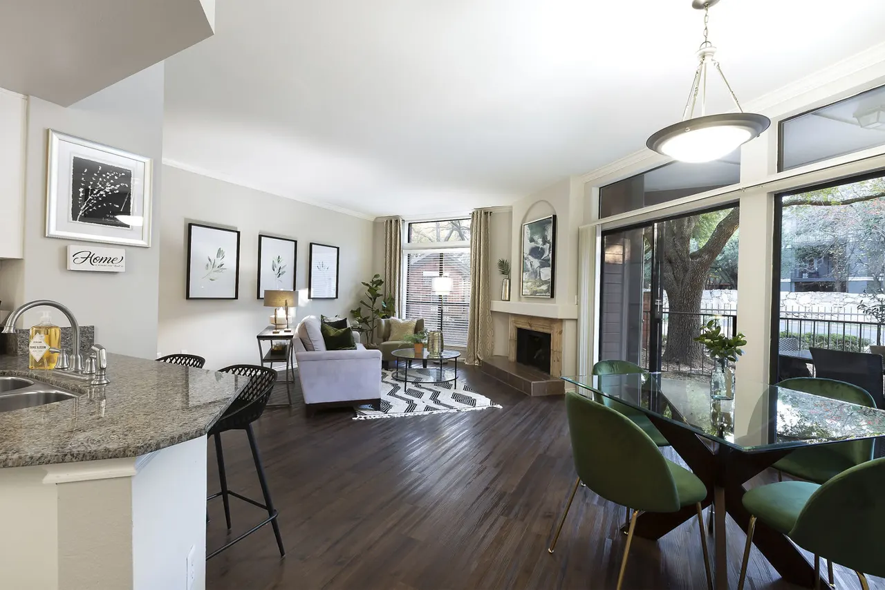 Hardrock Canyon Apartments