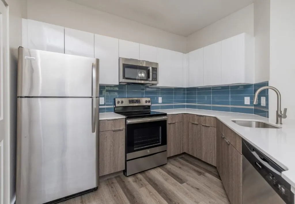 Stonington Farm Apartments
