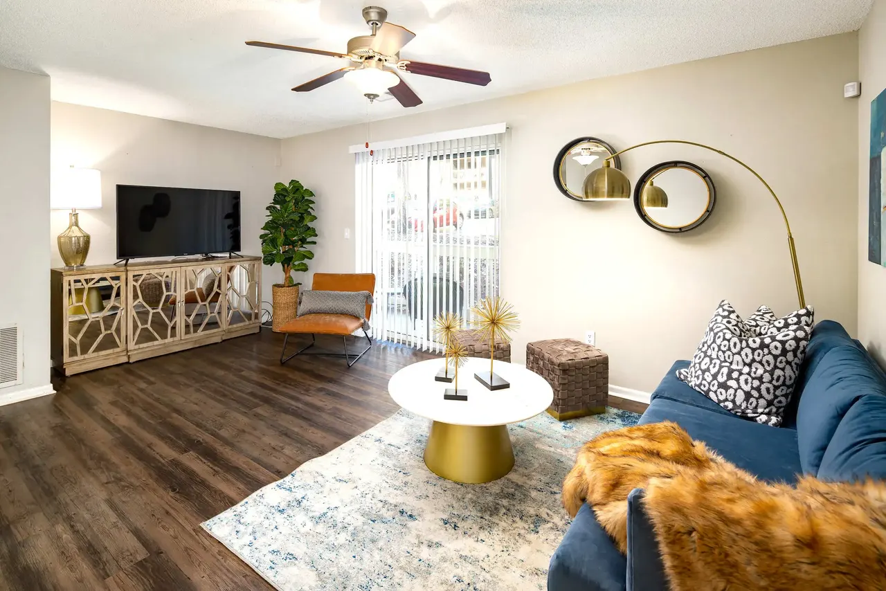 The Mark at Riverdale Apartments
