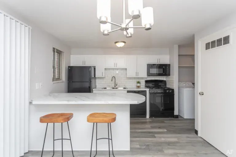 Coventry Court Town Homes