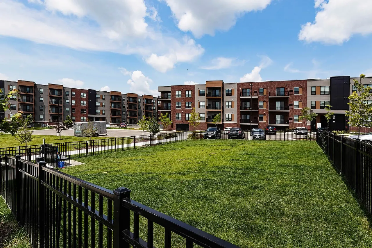 Eastpark Apartments