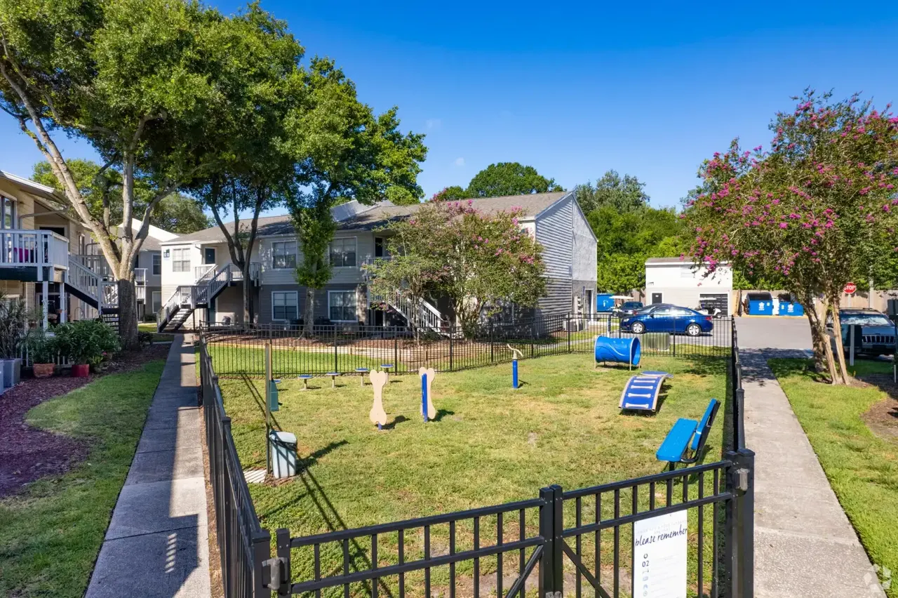 Beach Club Apartment Homes