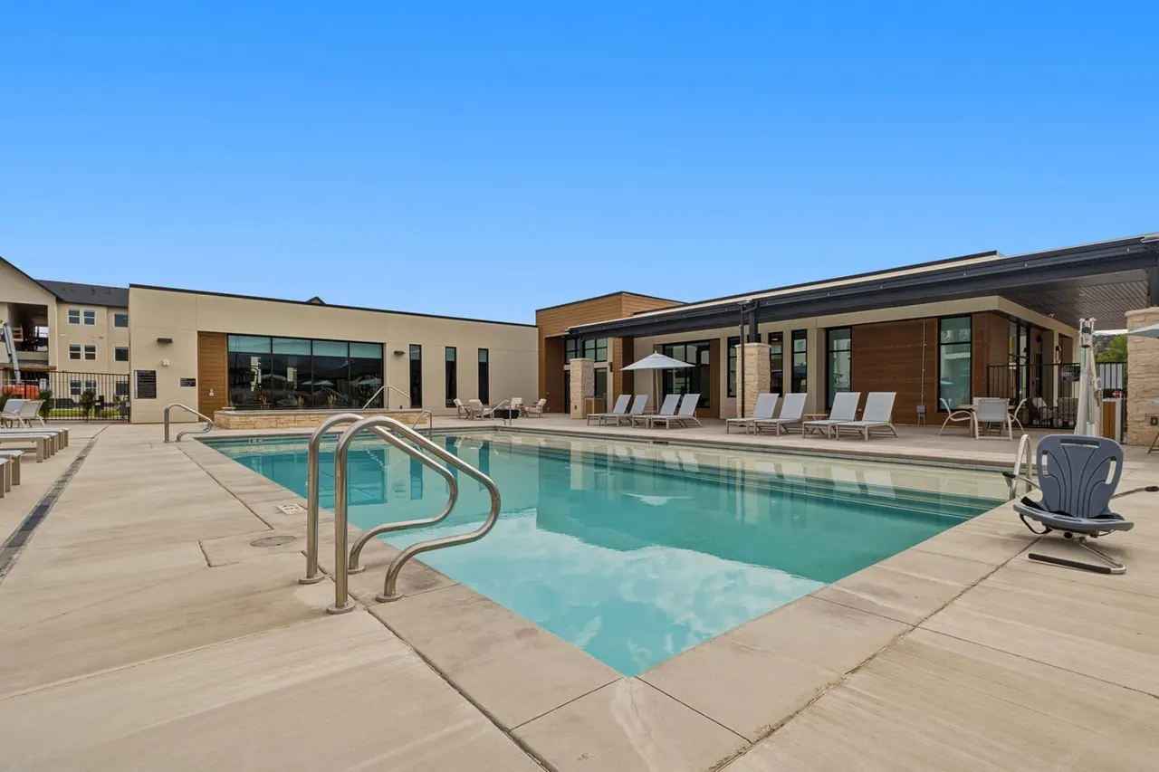The Henley Apartments
