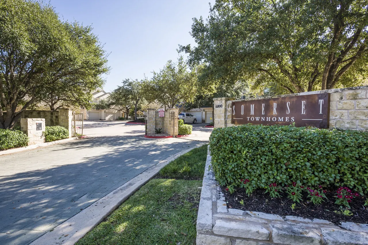 Somerset Townhomes