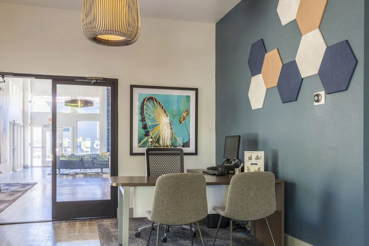 Ventana Canyon Apartments