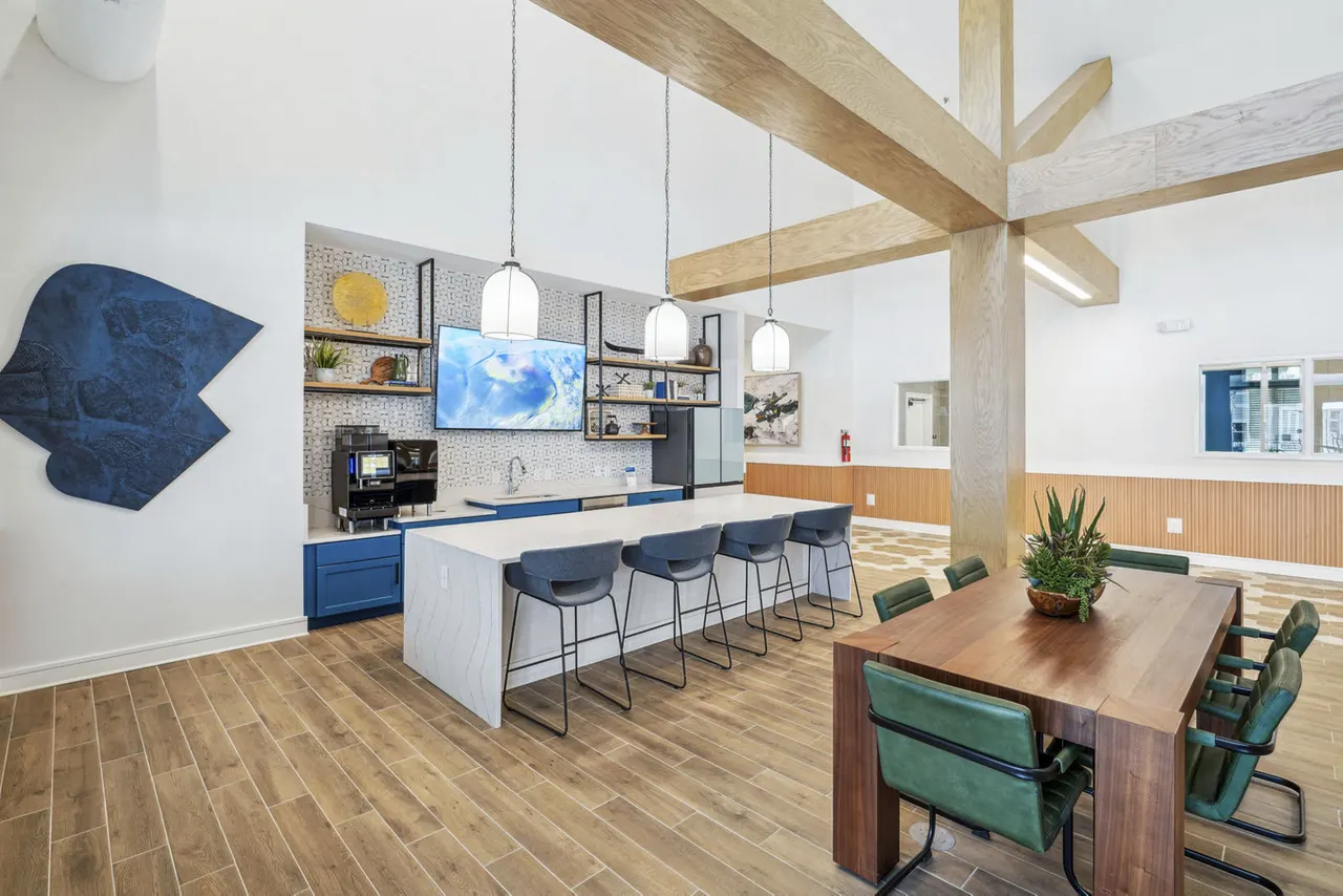 The Willow Apartments