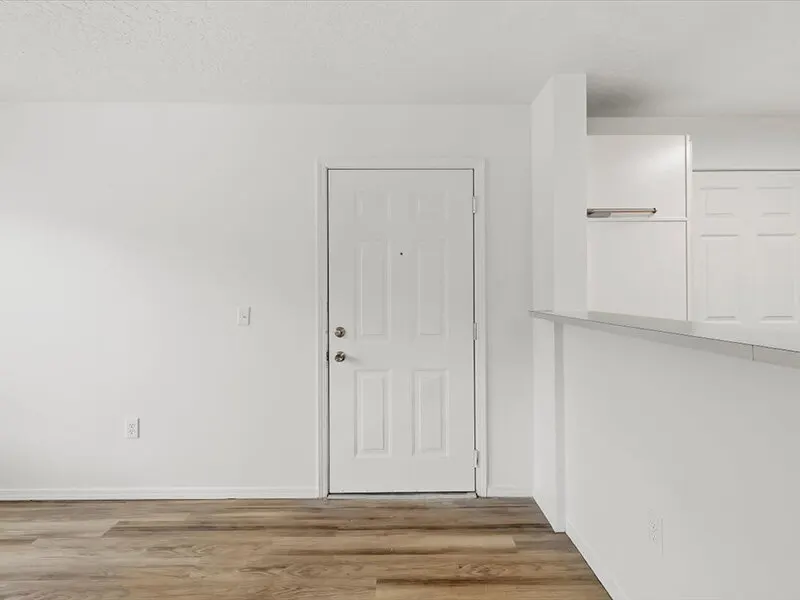 Shaw Mountain Apartments