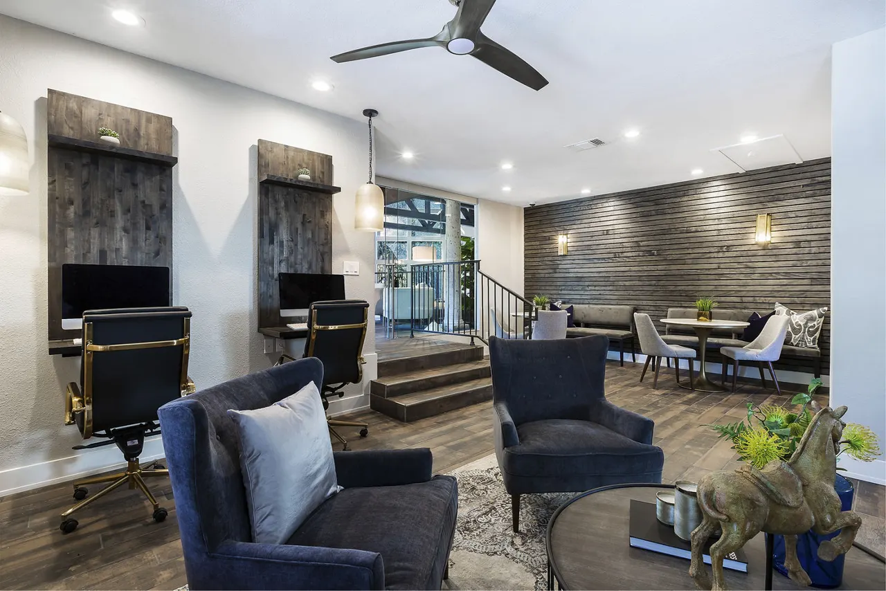 Hardrock Canyon Apartments