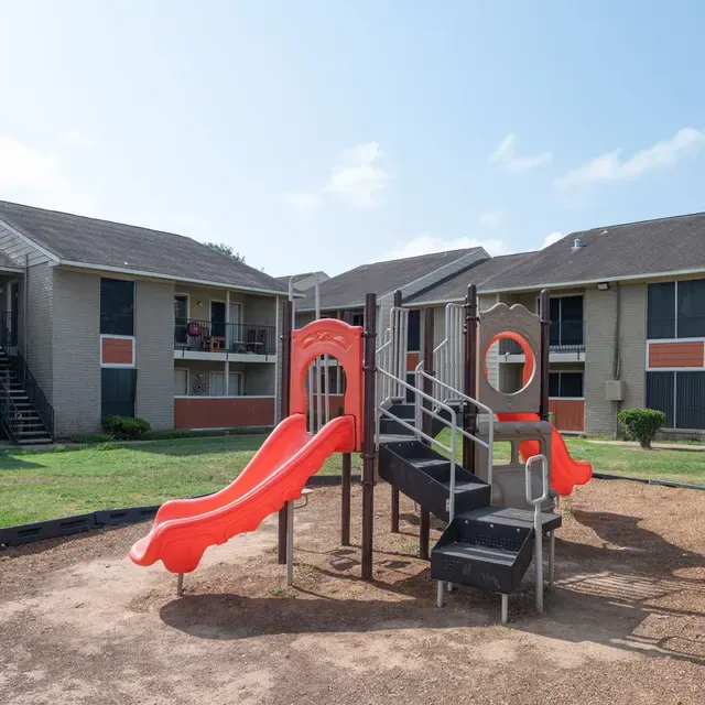 La Solera Apartments