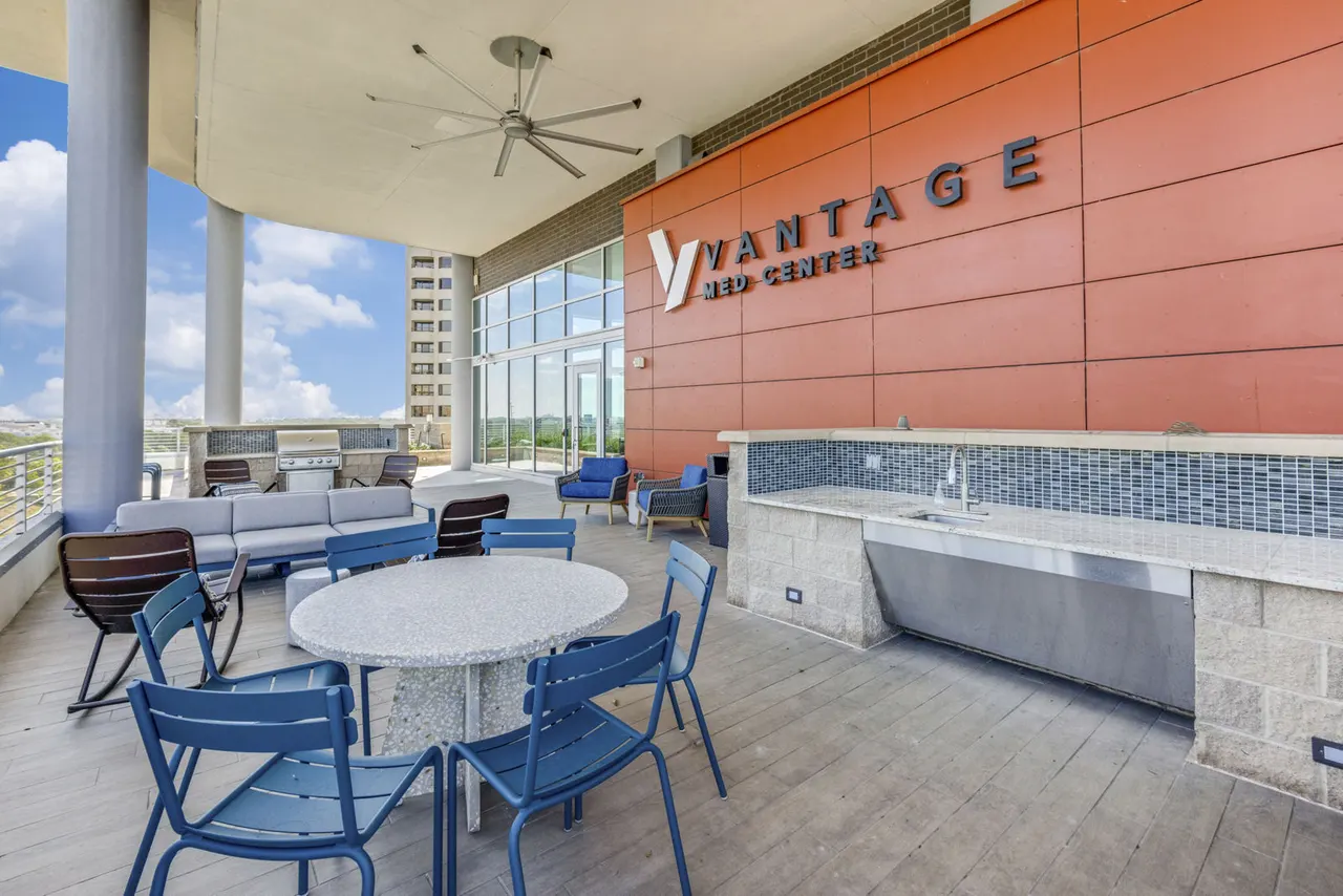 Vantage Med Center