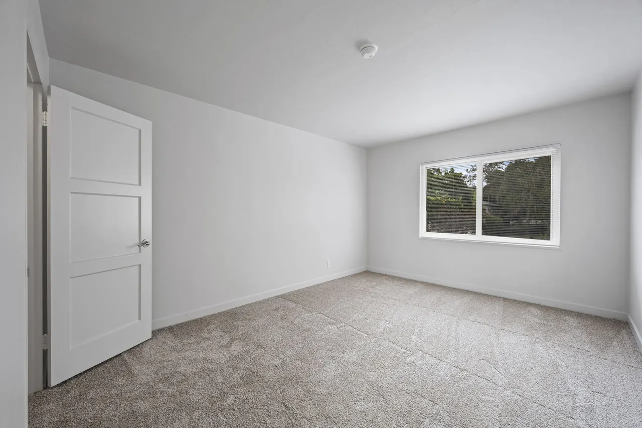 Hillsdale Garden Apartments