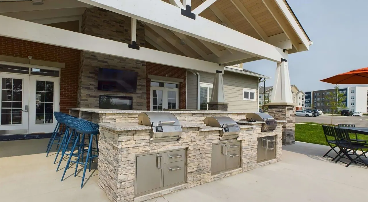Greenview Apartments