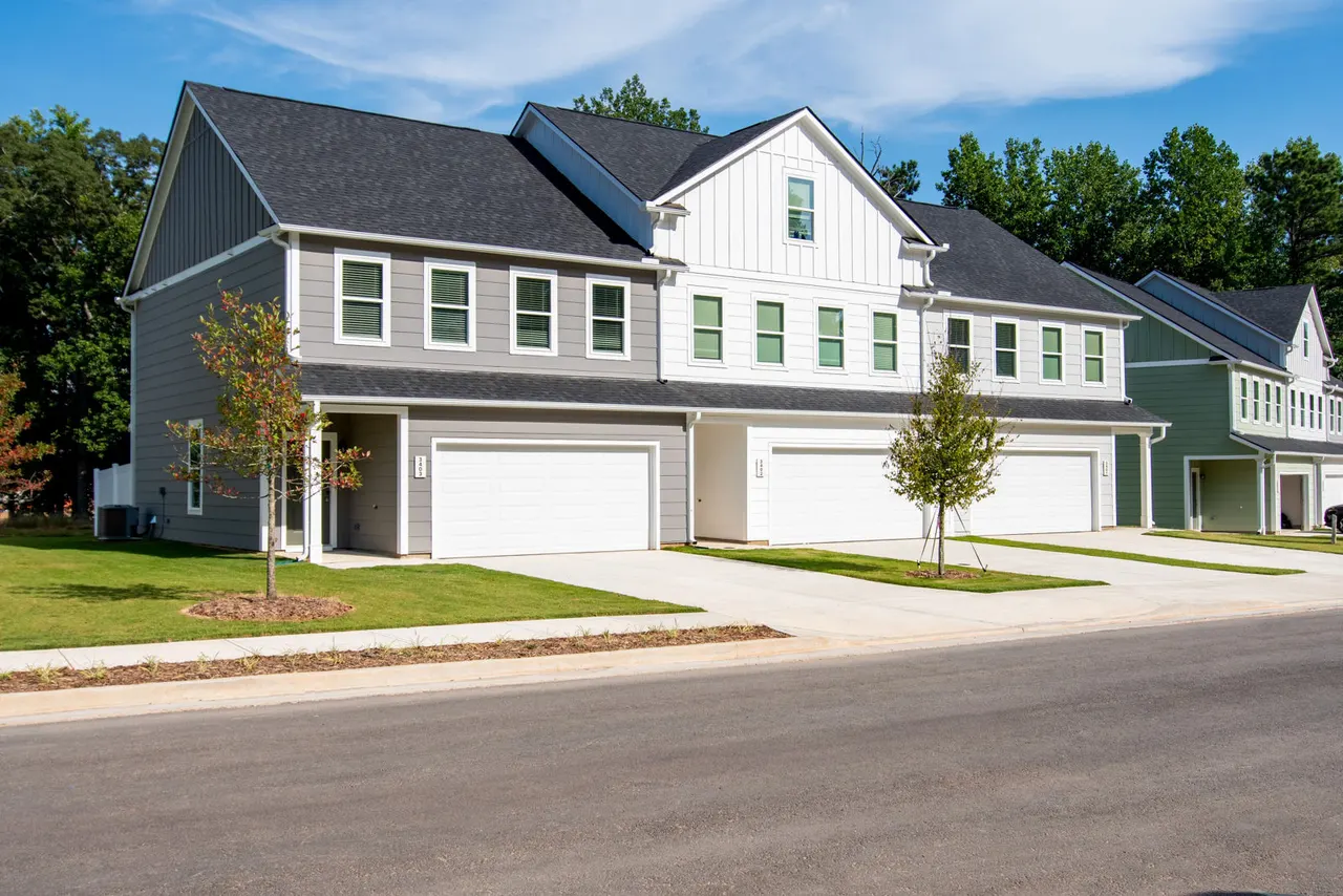 Summerwell Parkway Village