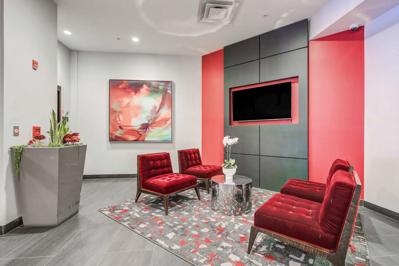 DelRay Tower