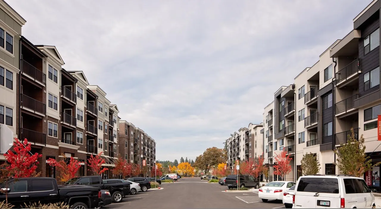 West End District