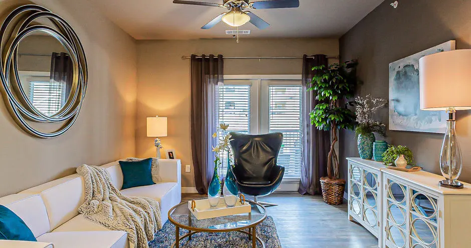 Paragon Westover Hills Apartments