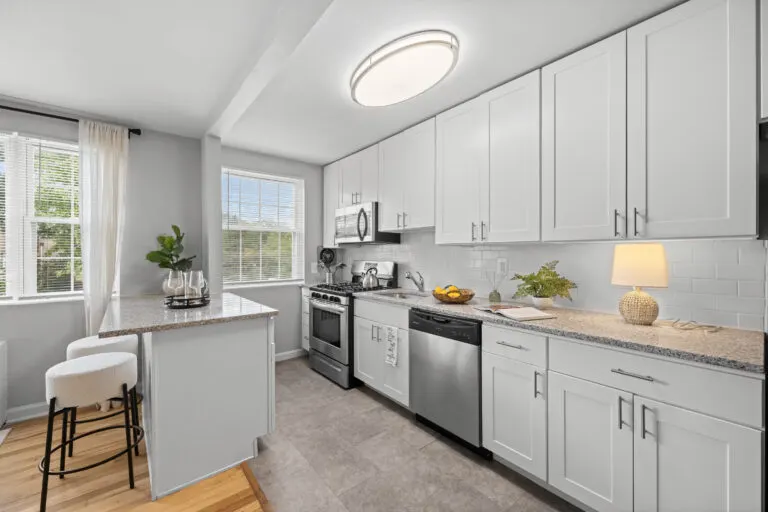 Merion Court Apartments
