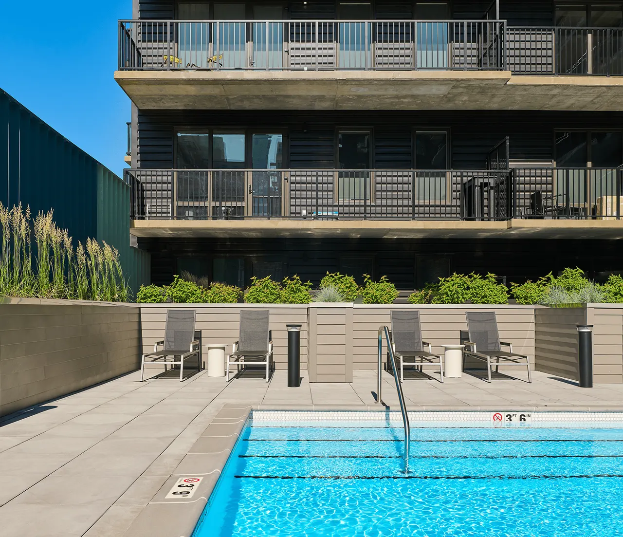 Hugo Apartments River North