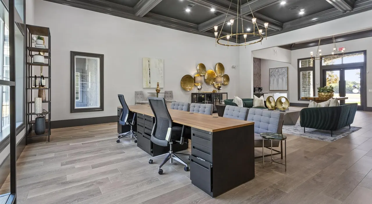 Harlowe Apartments