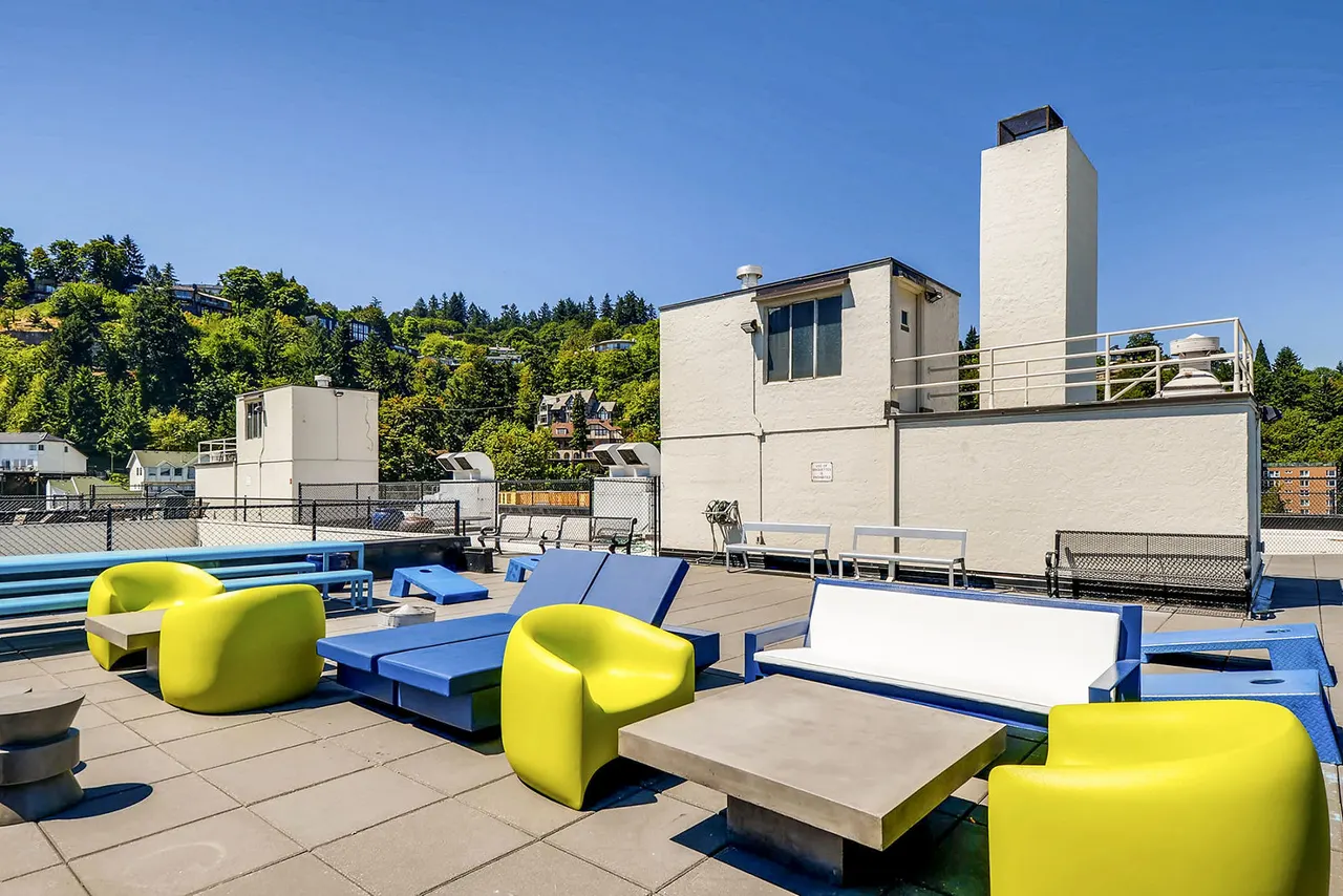 Park Plaza Apartments