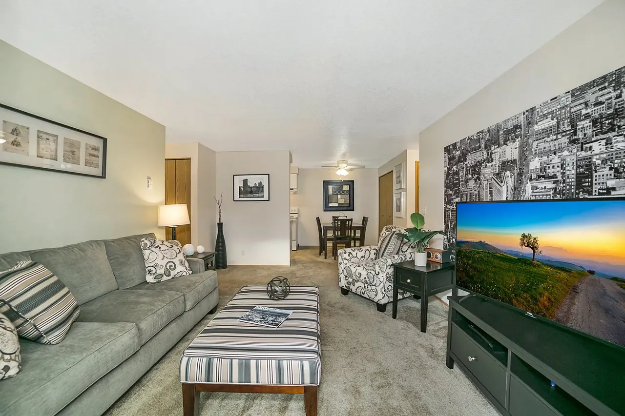 The Heights Apartments